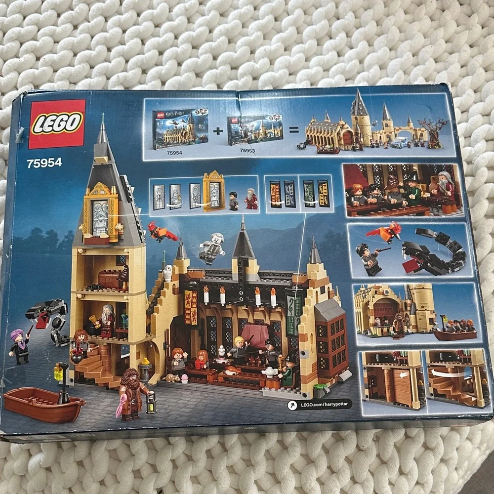 Lego Harry Potter Hogwarts Great Hall Boxed Set - Tan, Black, Blue